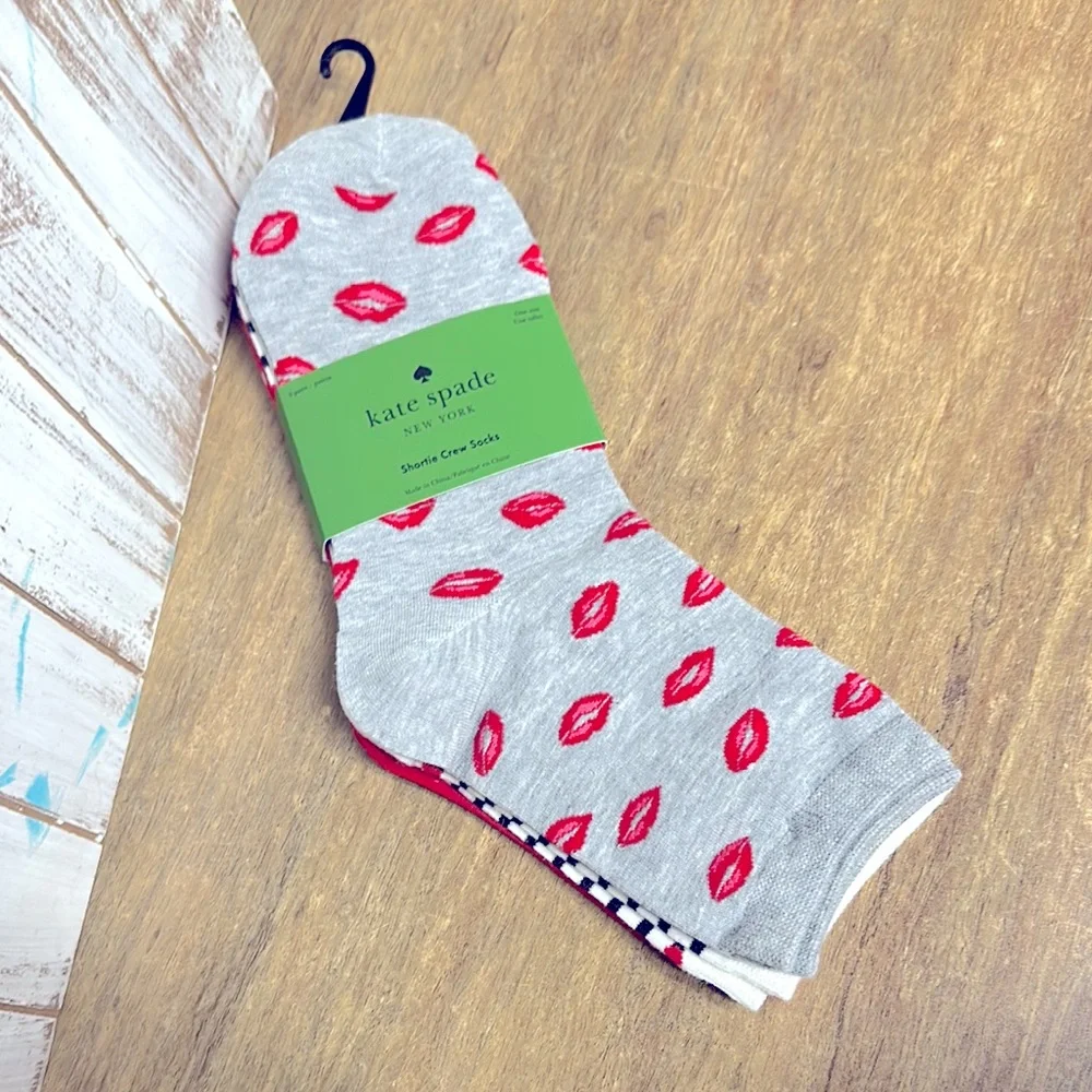 Kate Spade NEW crew knit mc polka dot logo stripe lip kiss print short socks - Picture 1 of 5